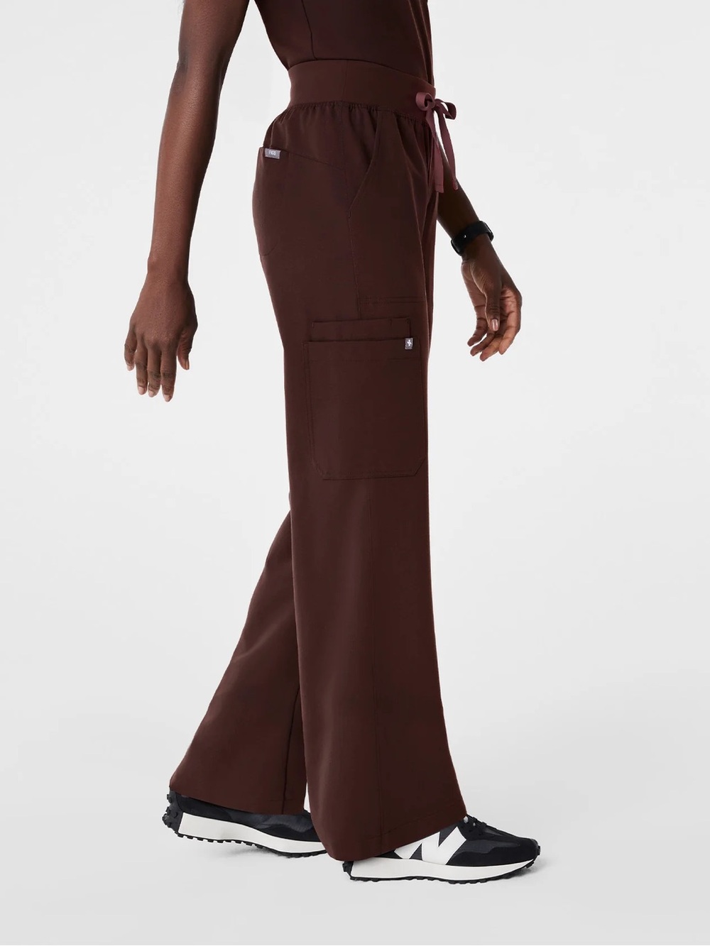 FIGS ESPRESSO Isabel High-Rise Wide-Leg Scrub Pant Women Size Small Regular NEW - Picture 10 of 11